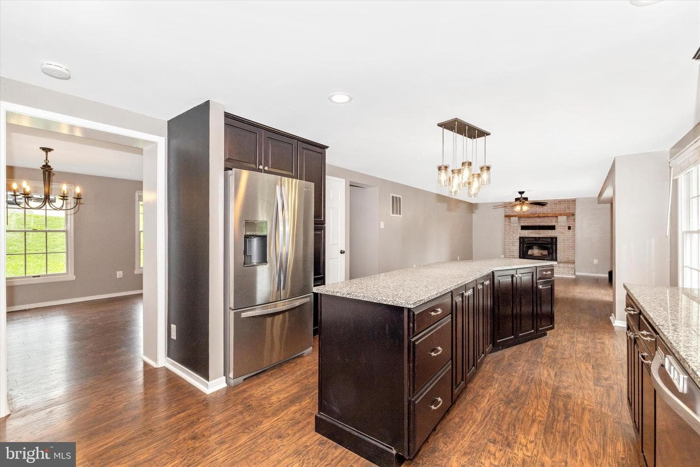 5606 Manor Drive photo 11