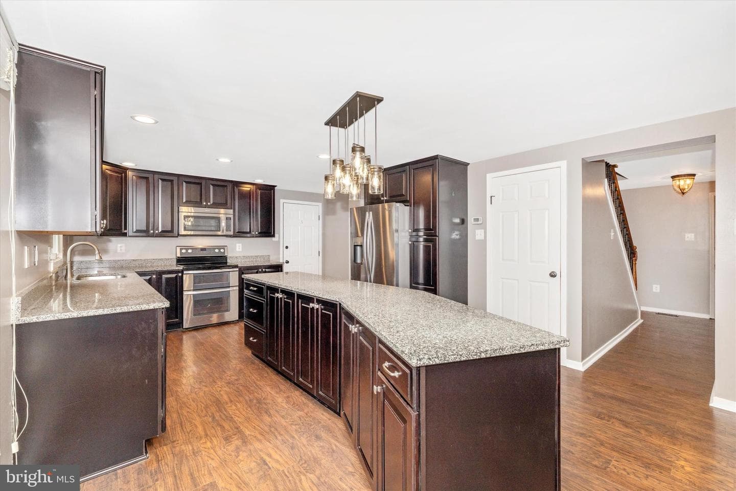 5606 Manor Drive photo 12
