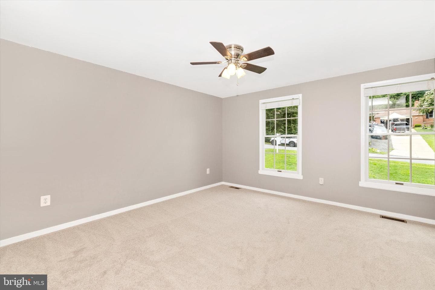 5606 Manor Drive photo 26