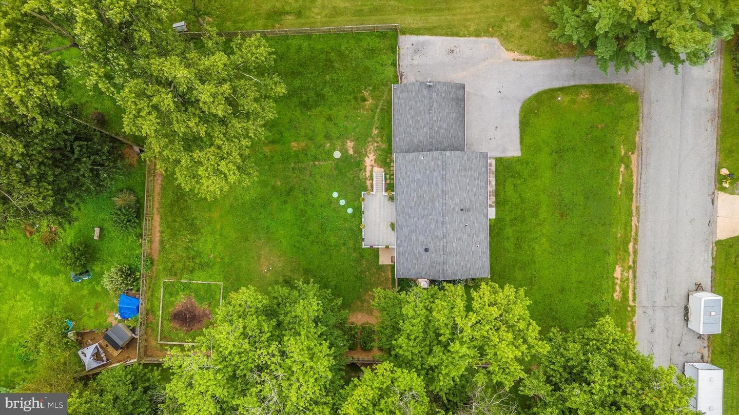 5606 Manor Drive photo 46