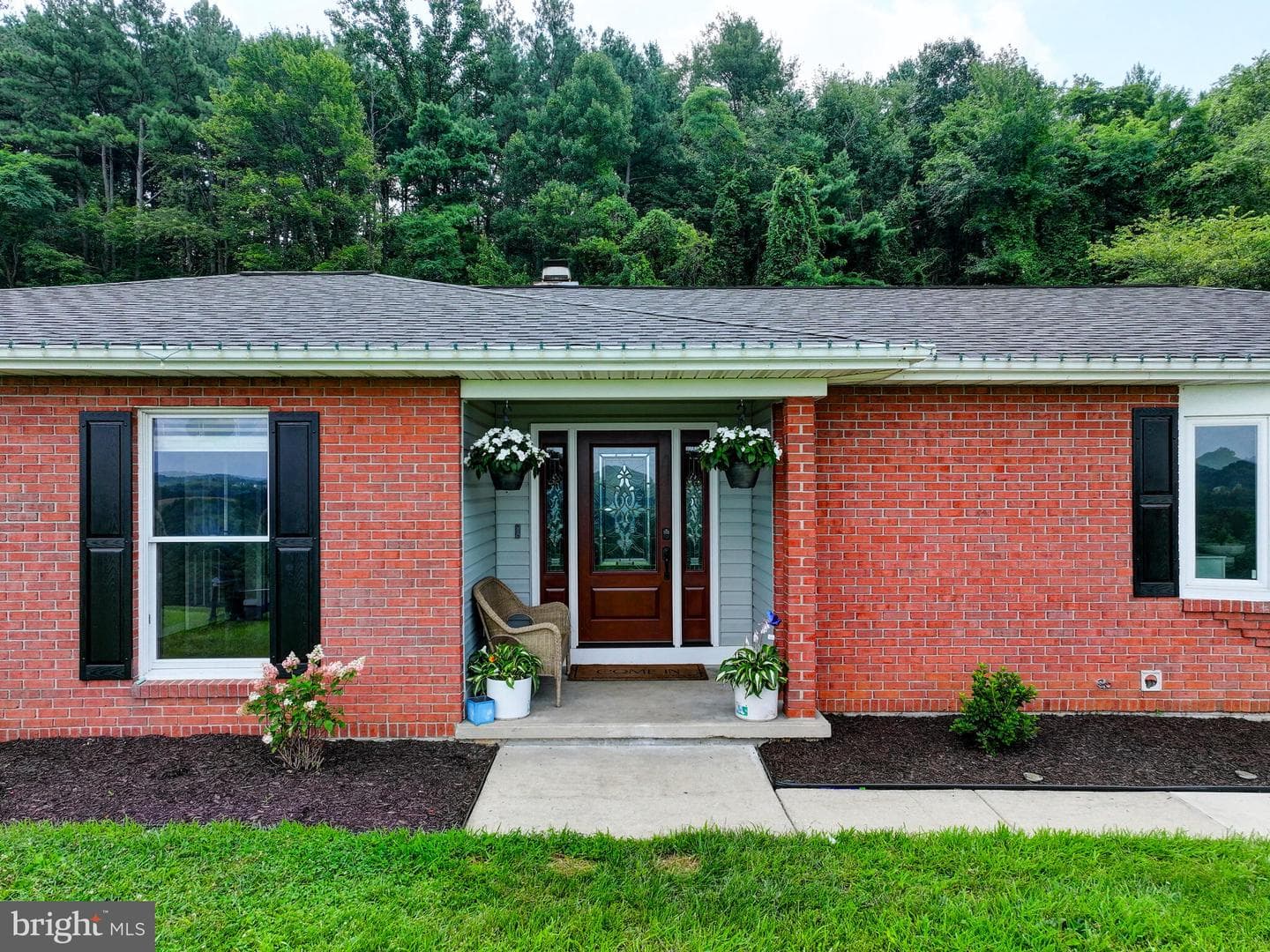 3799 Brothers Delight Drive photo 5