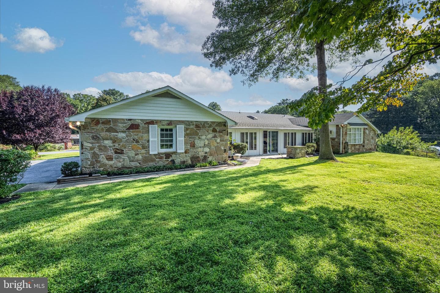 5813 Melville Road photo 7
