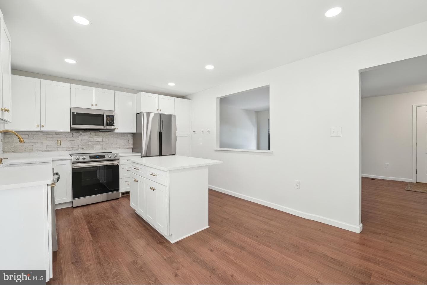 7258 Pommel Drive photo 10