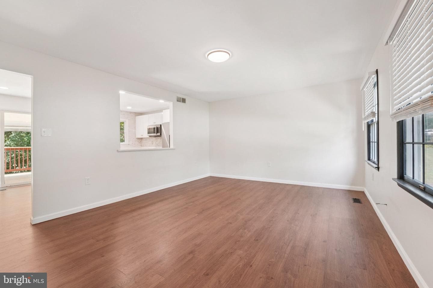 7258 Pommel Drive photo 4
