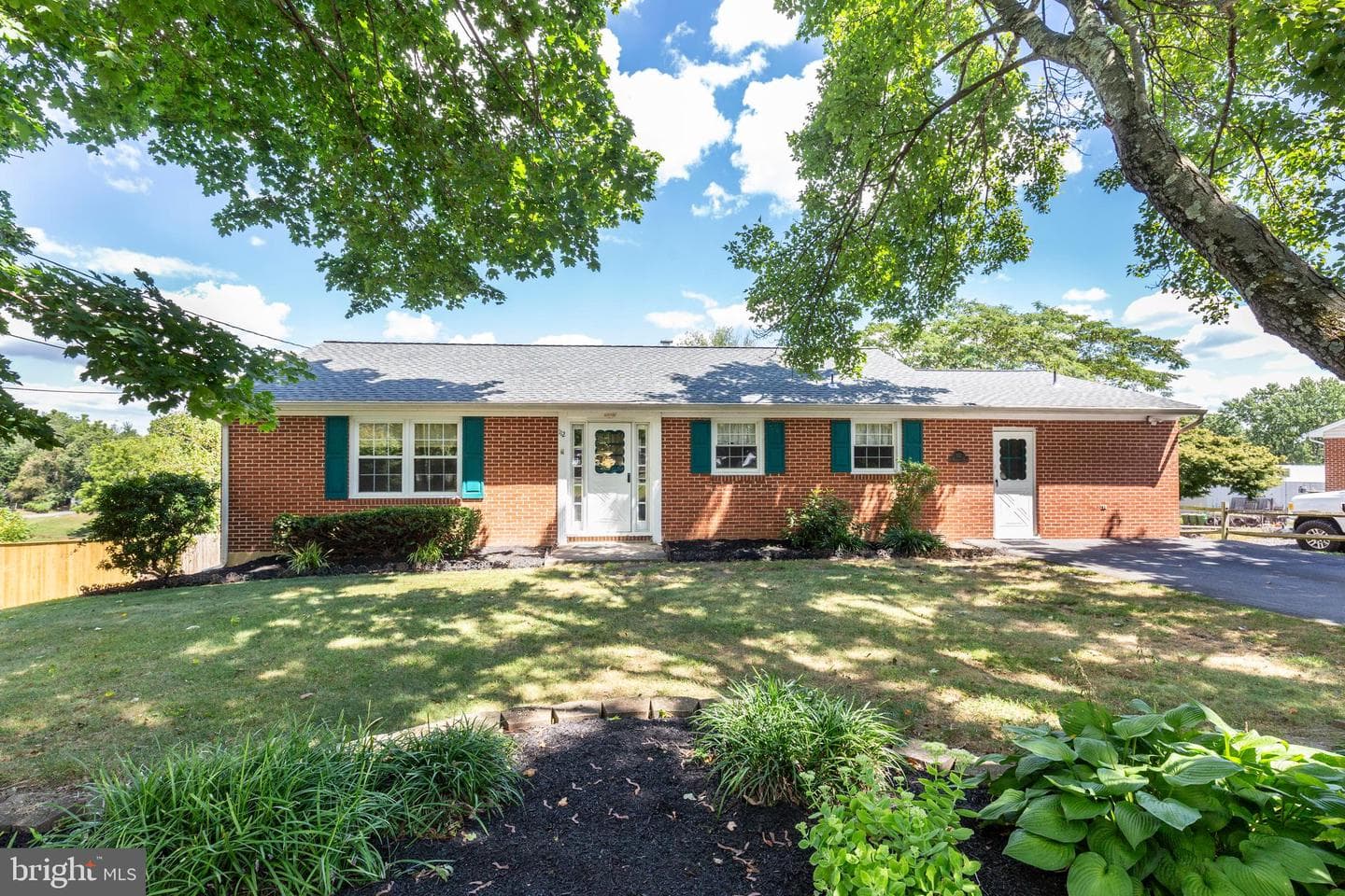 112 E Nicodemus Road photo 2