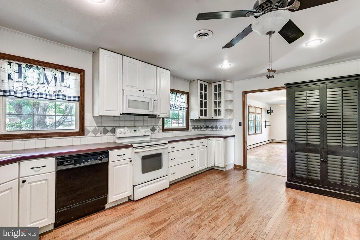 112 E Nicodemus Road photo 8