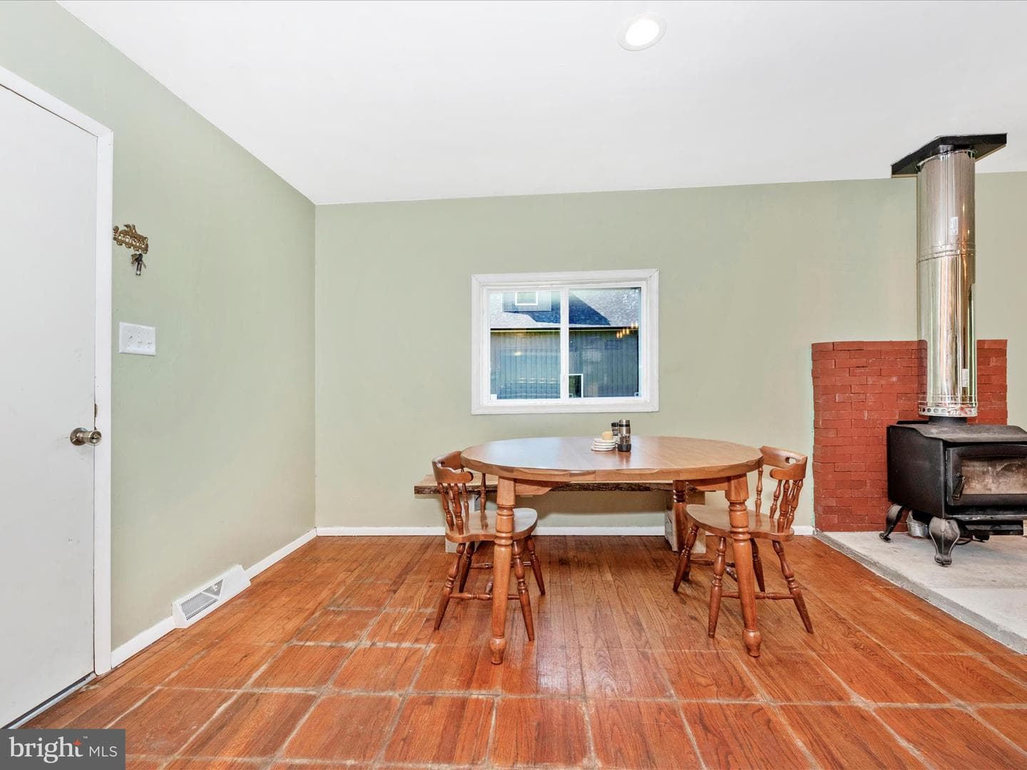 3621 Old Hanover Road photo 9