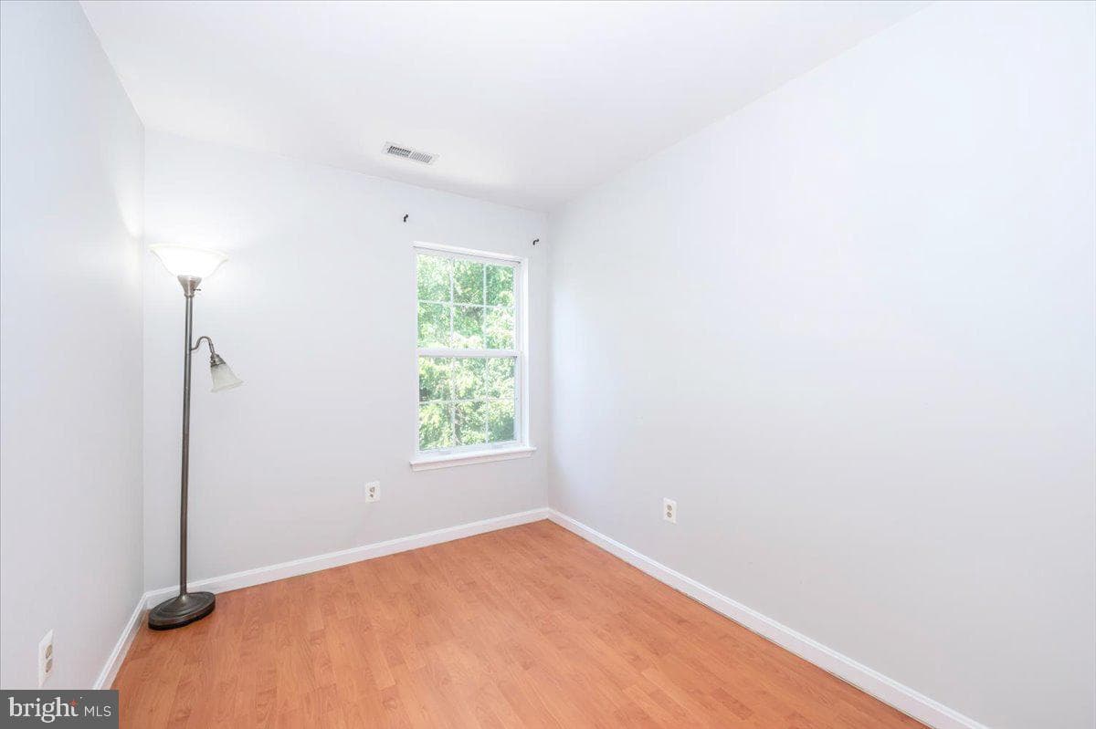 6301 White Cedar Court photo 31