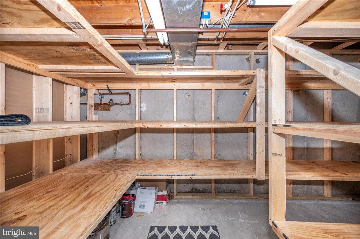6301 White Cedar Court photo 44