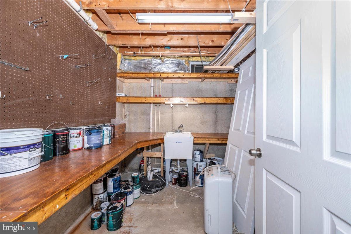 6301 White Cedar Court photo 46