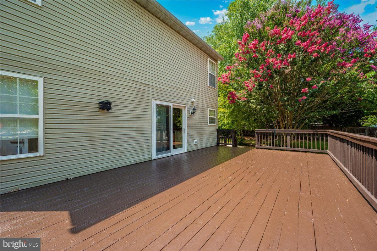 6301 White Cedar Court photo 49