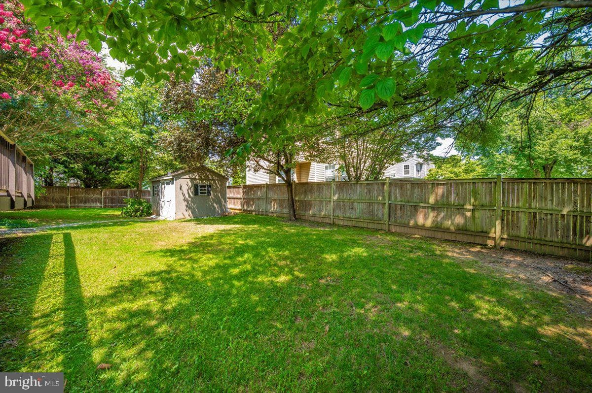 6301 White Cedar Court photo 59