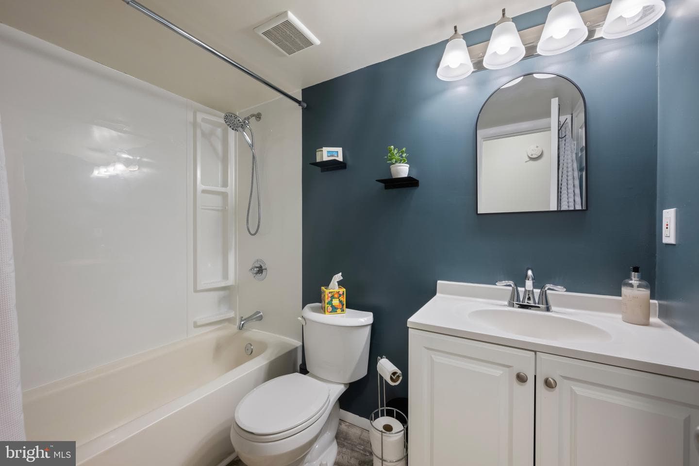 1000 Scarlet Oak Court #3c photo 16