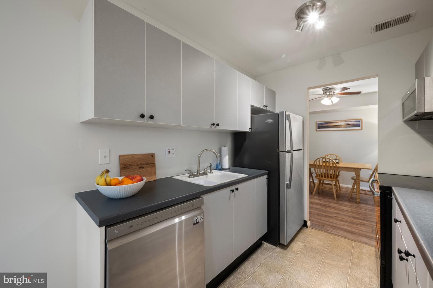 1000 Scarlet Oak Court #3c photo 9