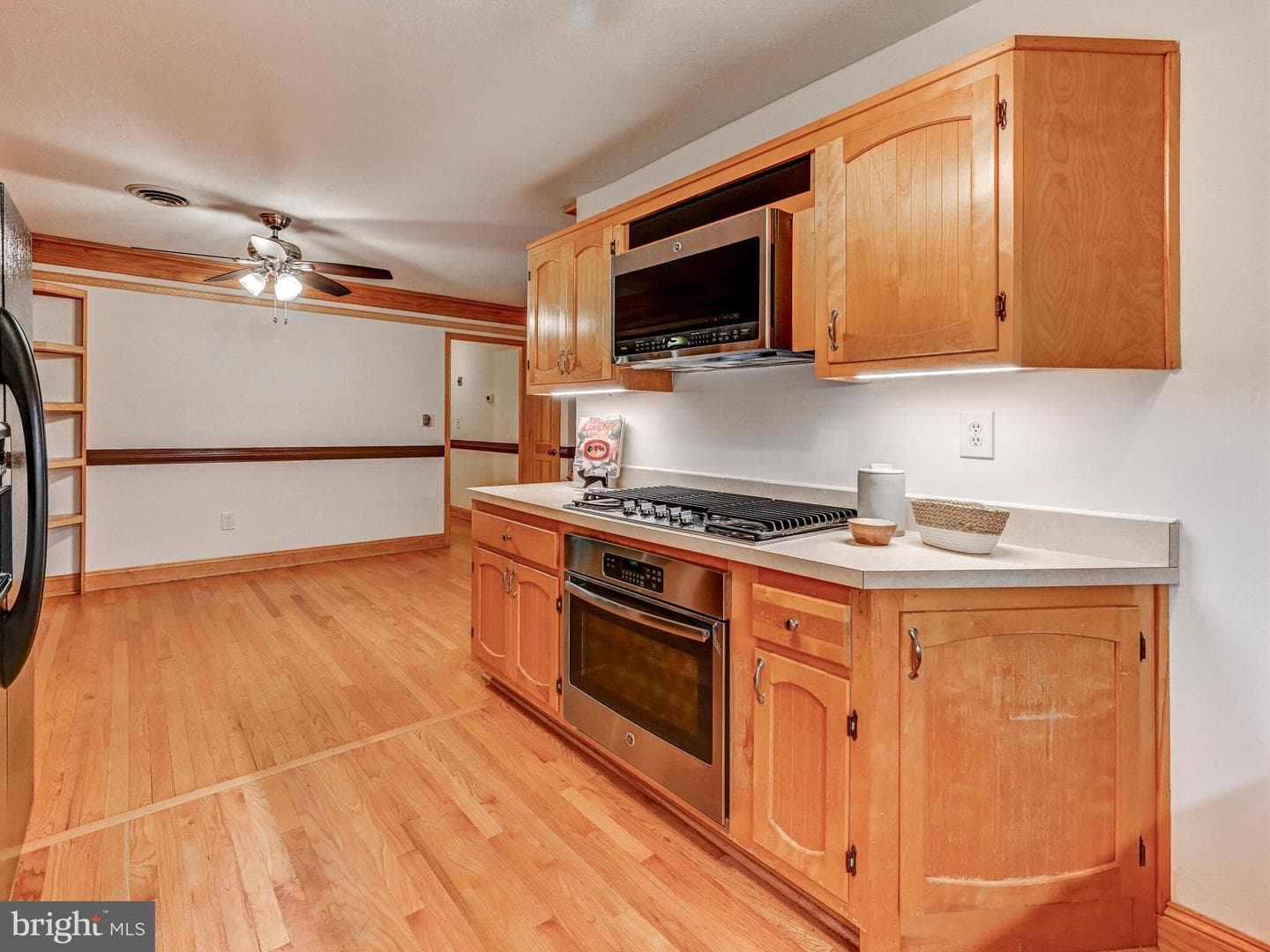 1303 Hillcrest Drive photo 11