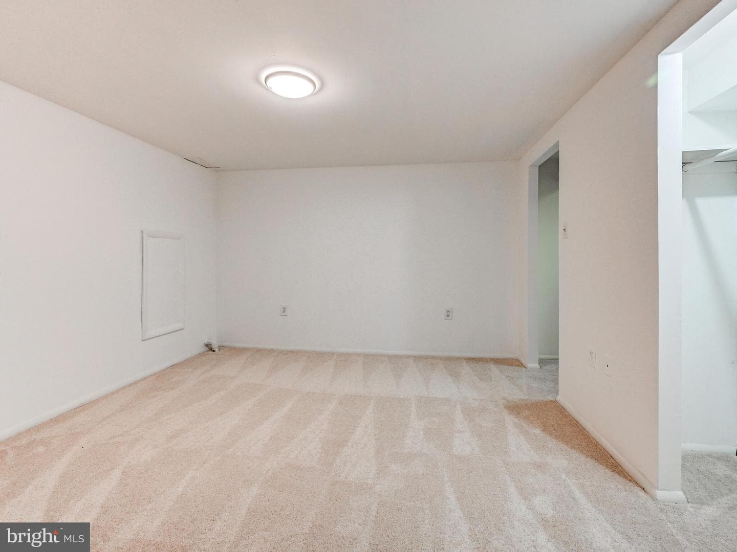 1303 Hillcrest Drive photo 25