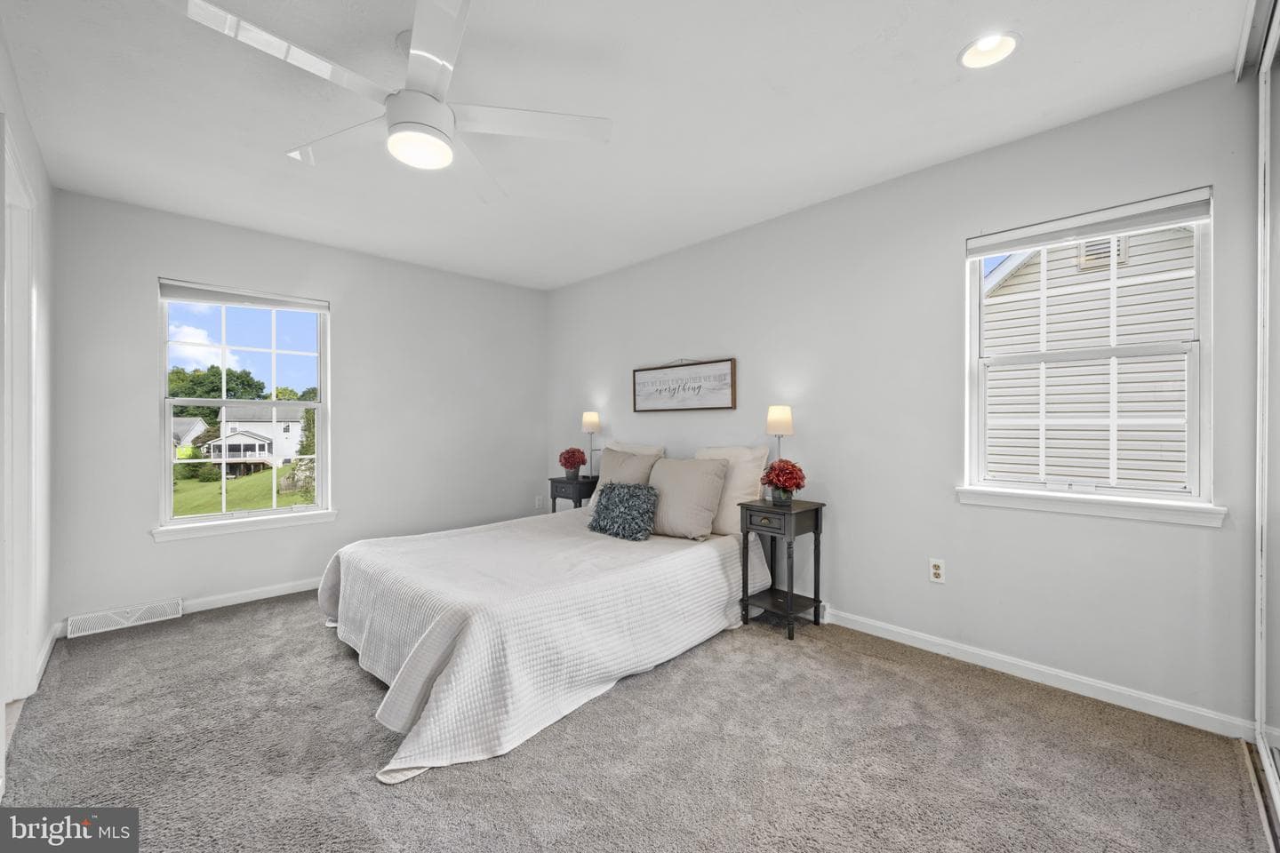 6822 Littlewood Court photo 14