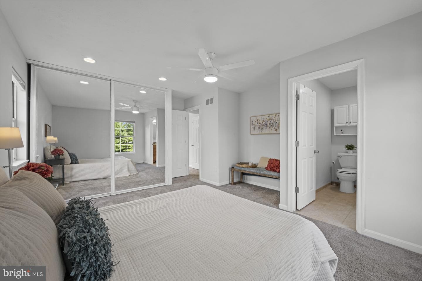 6822 Littlewood Court photo 15