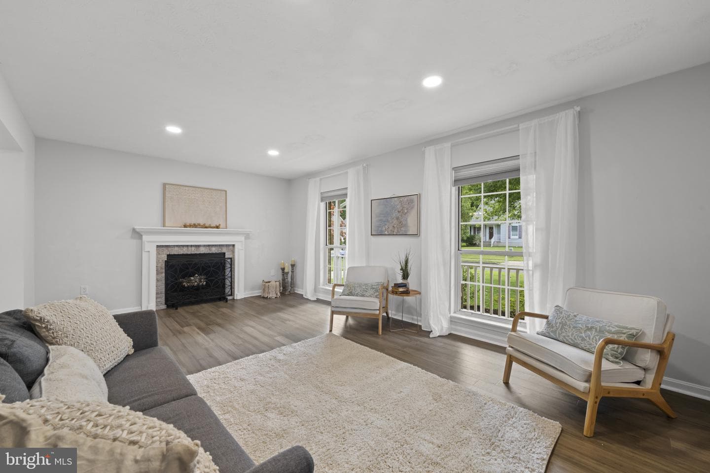 6822 Littlewood Court photo 3