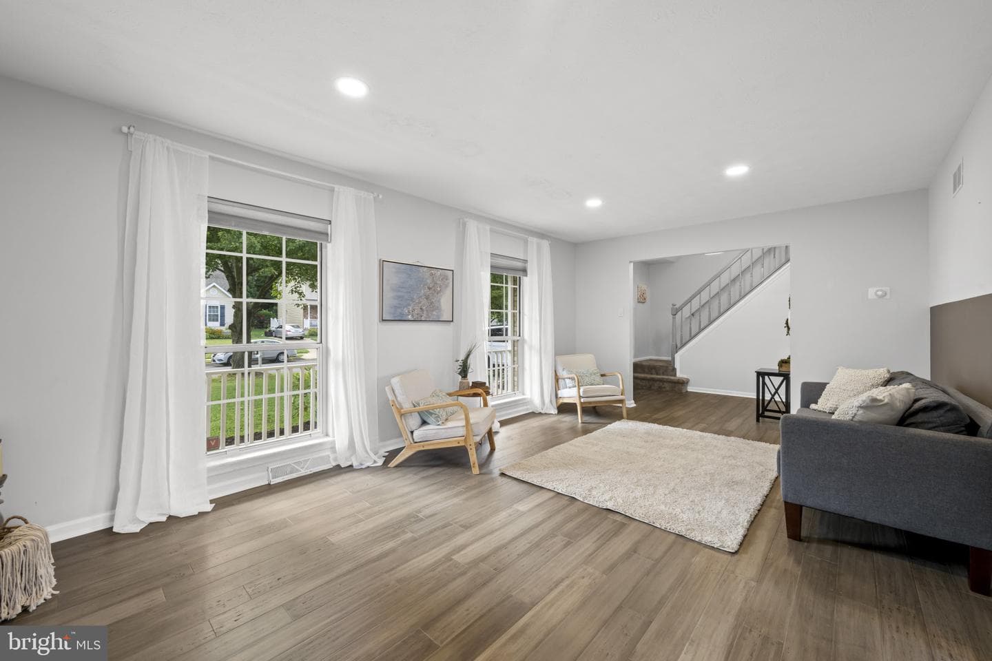 6822 Littlewood Court photo 5