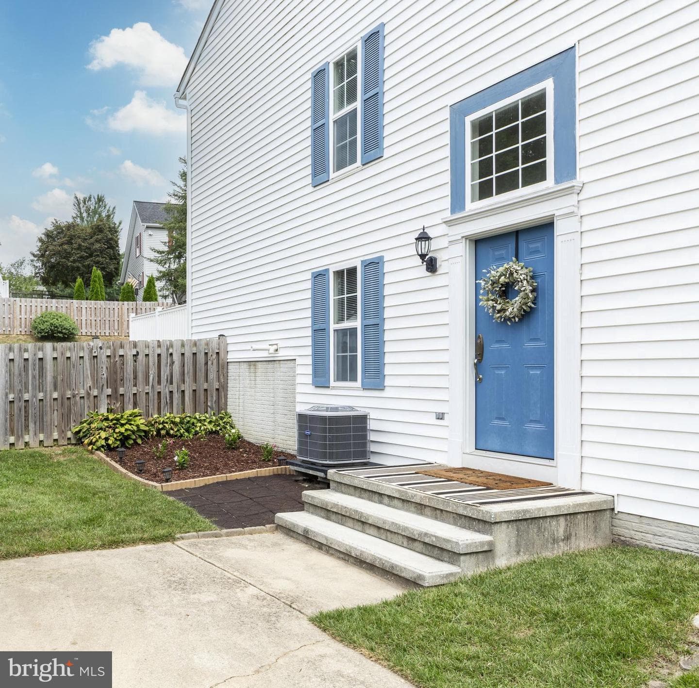 708 Spotters Court photo 54