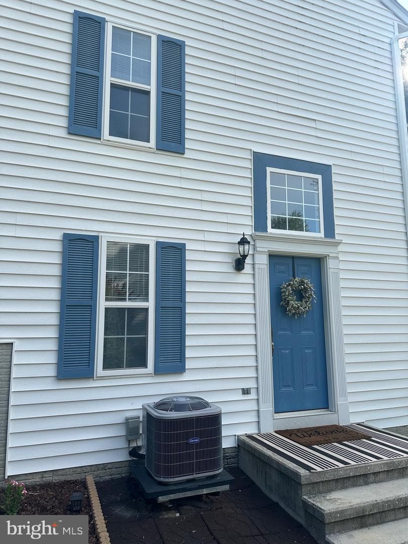 708 Spotters Court photo 57