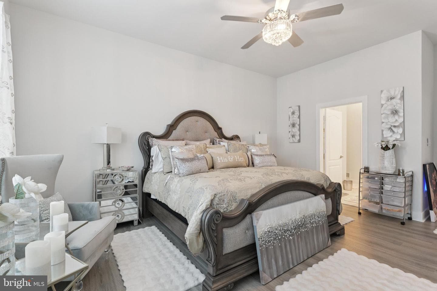2822 Town View Circle photo 12