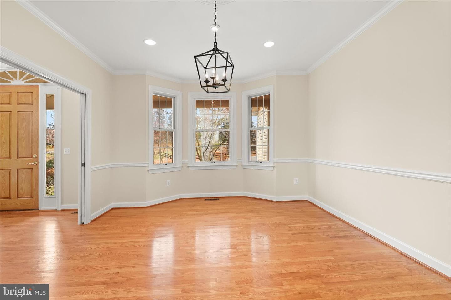 5722 Banjo Drive photo 14