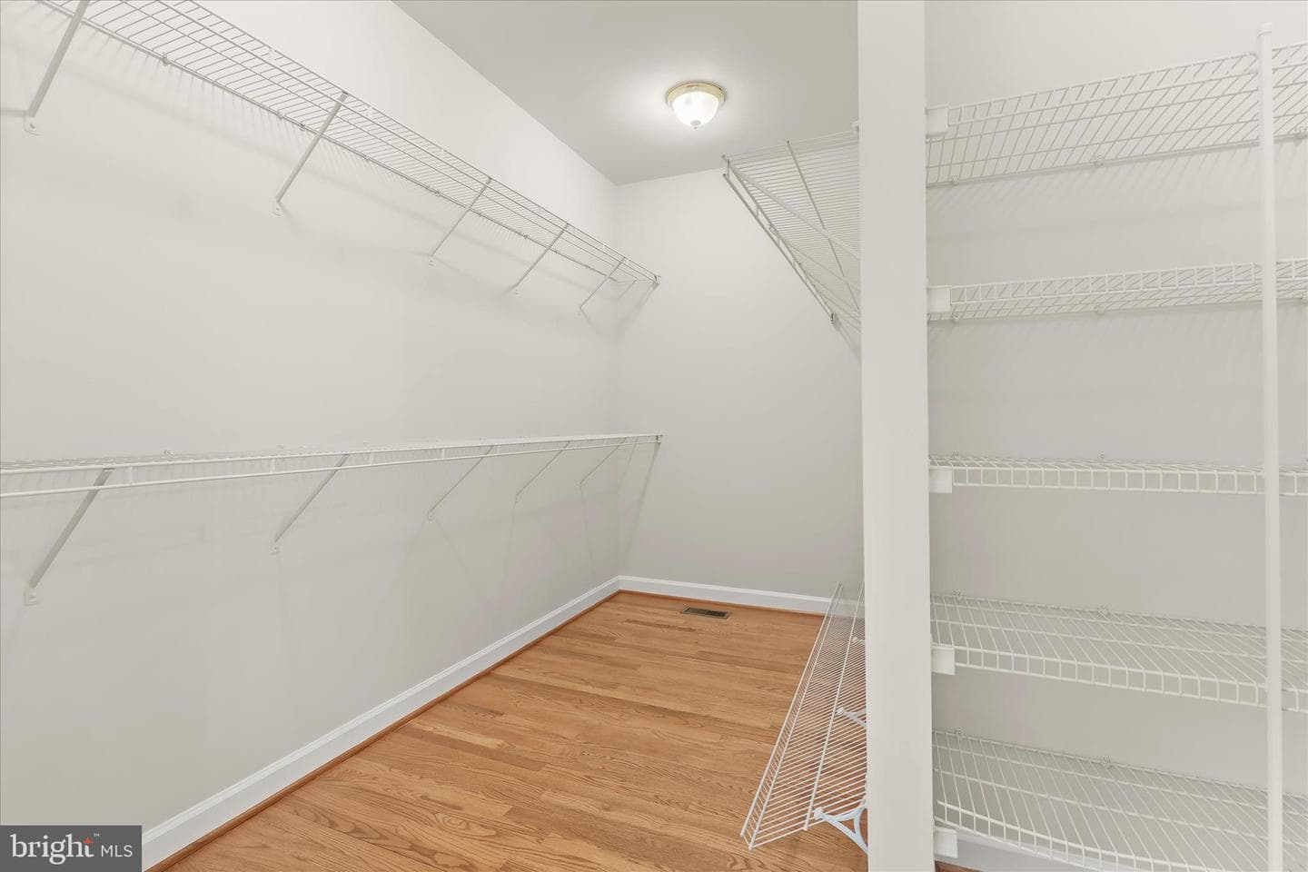 5722 Banjo Drive photo 43
