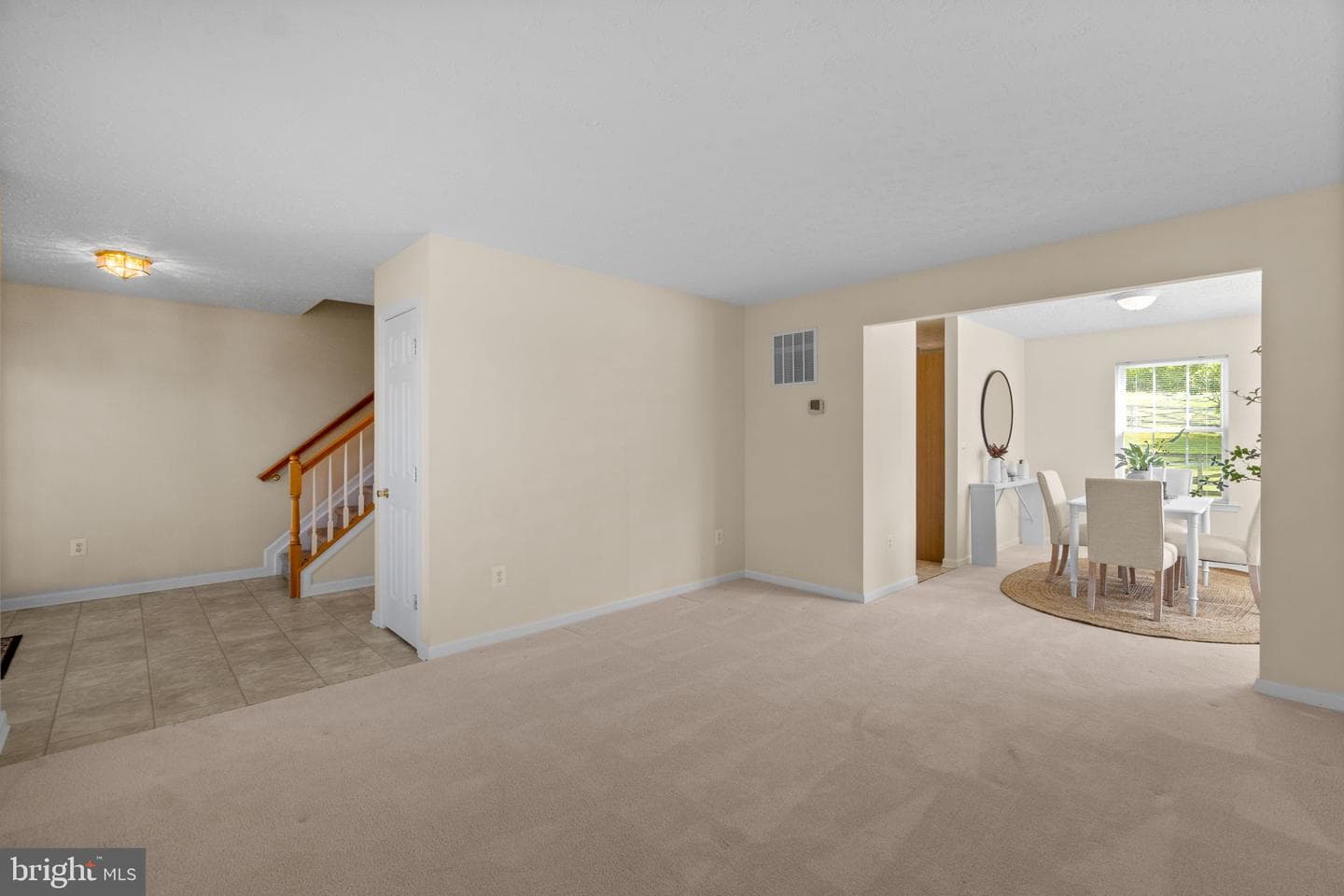 3161 Pyramid Circle photo 5