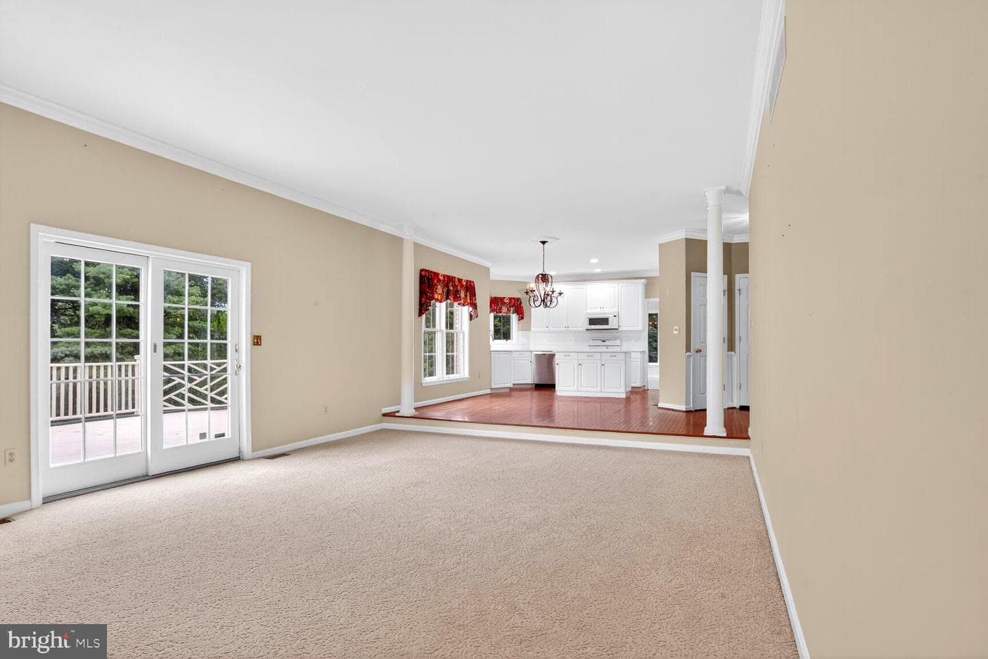 1744 Peppermint Lane photo 13