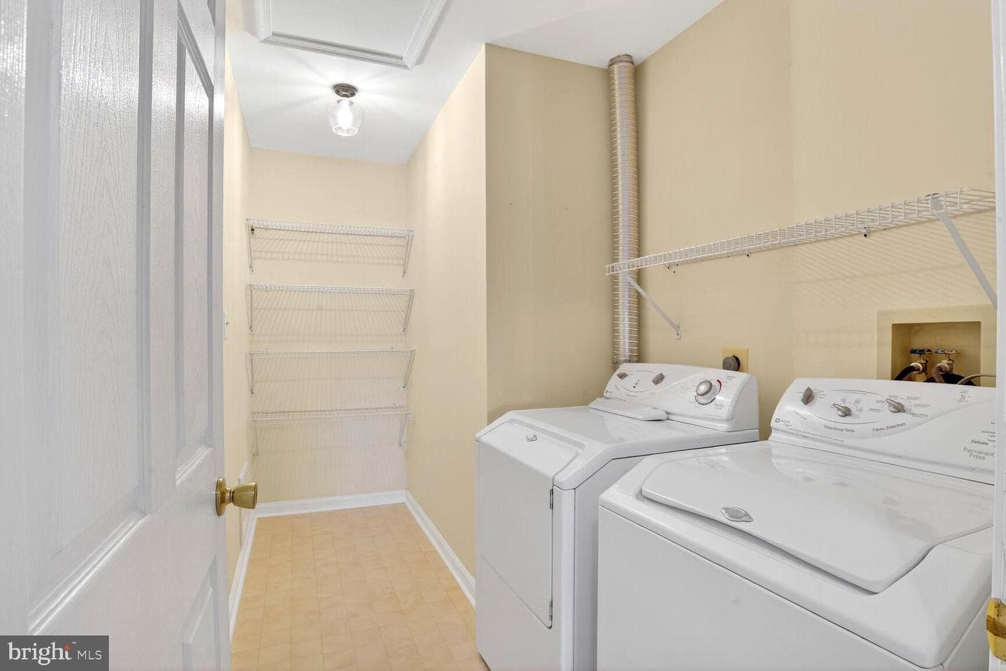 1744 Peppermint Lane photo 26