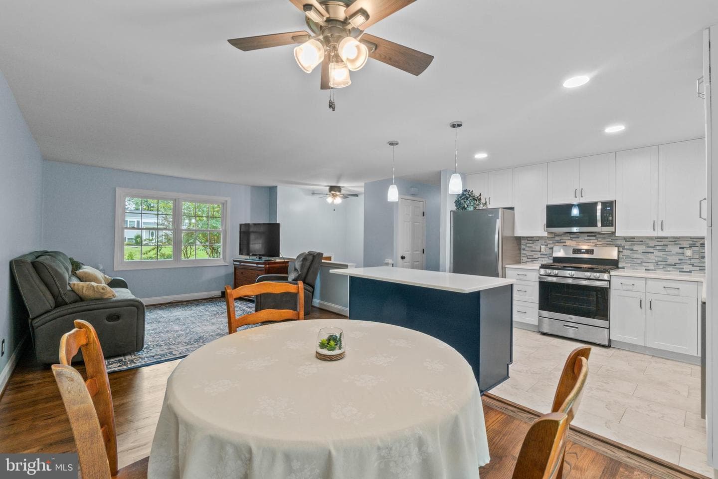 1012 Courtland Drive photo 6