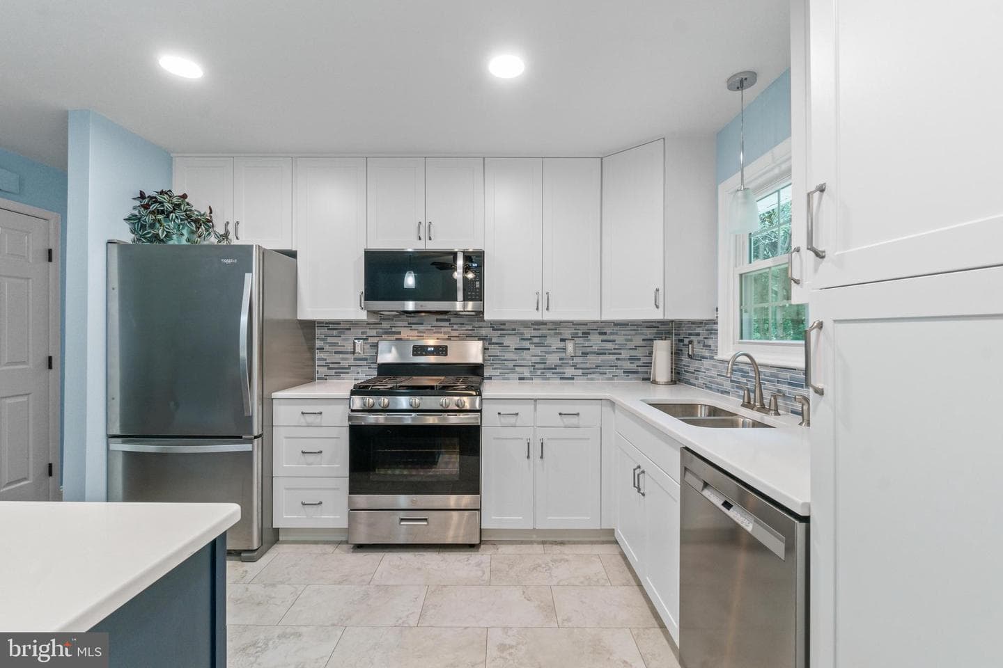 1012 Courtland Drive photo 8