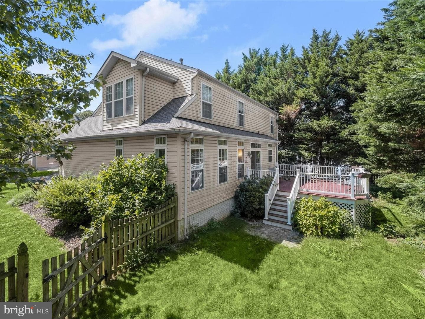 904 Derby Drive photo 32
