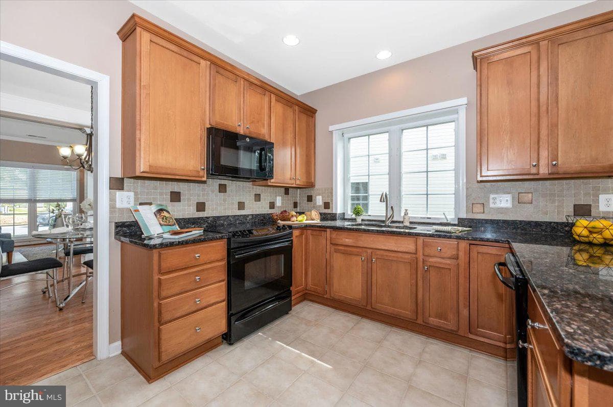 528 Clubside Drive #235 photo 24