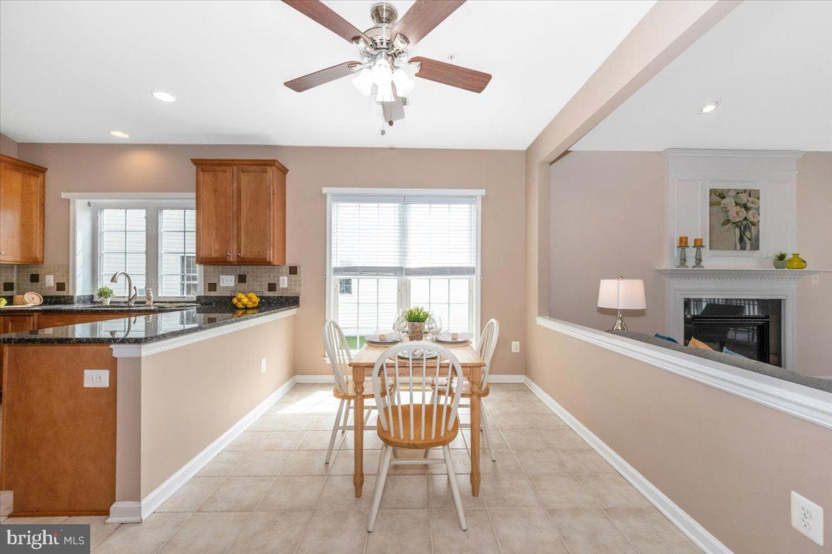 528 Clubside Drive #235 photo 28