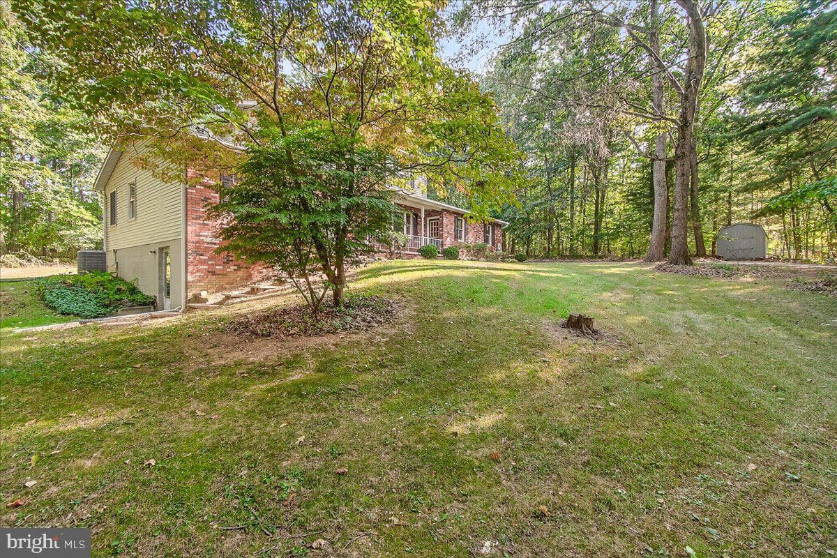 355 Nathans Drive photo 10