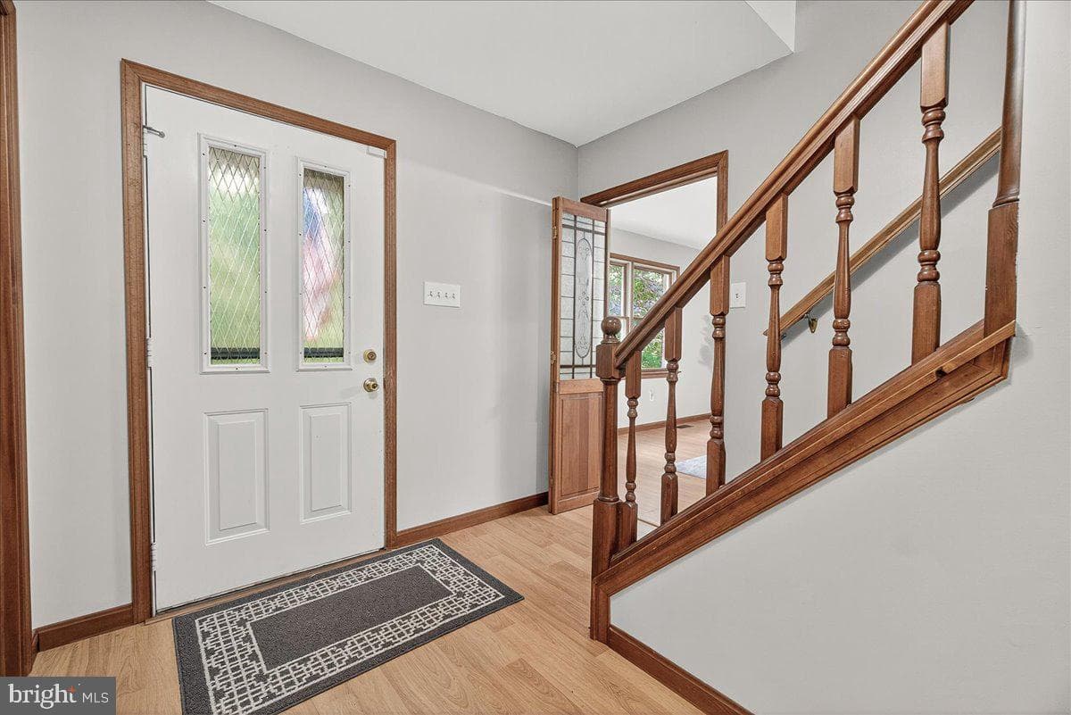 355 Nathans Drive photo 11