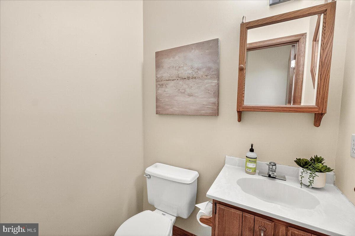 355 Nathans Drive photo 26