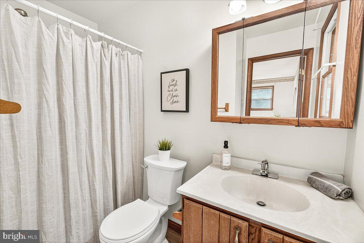 355 Nathans Drive photo 30