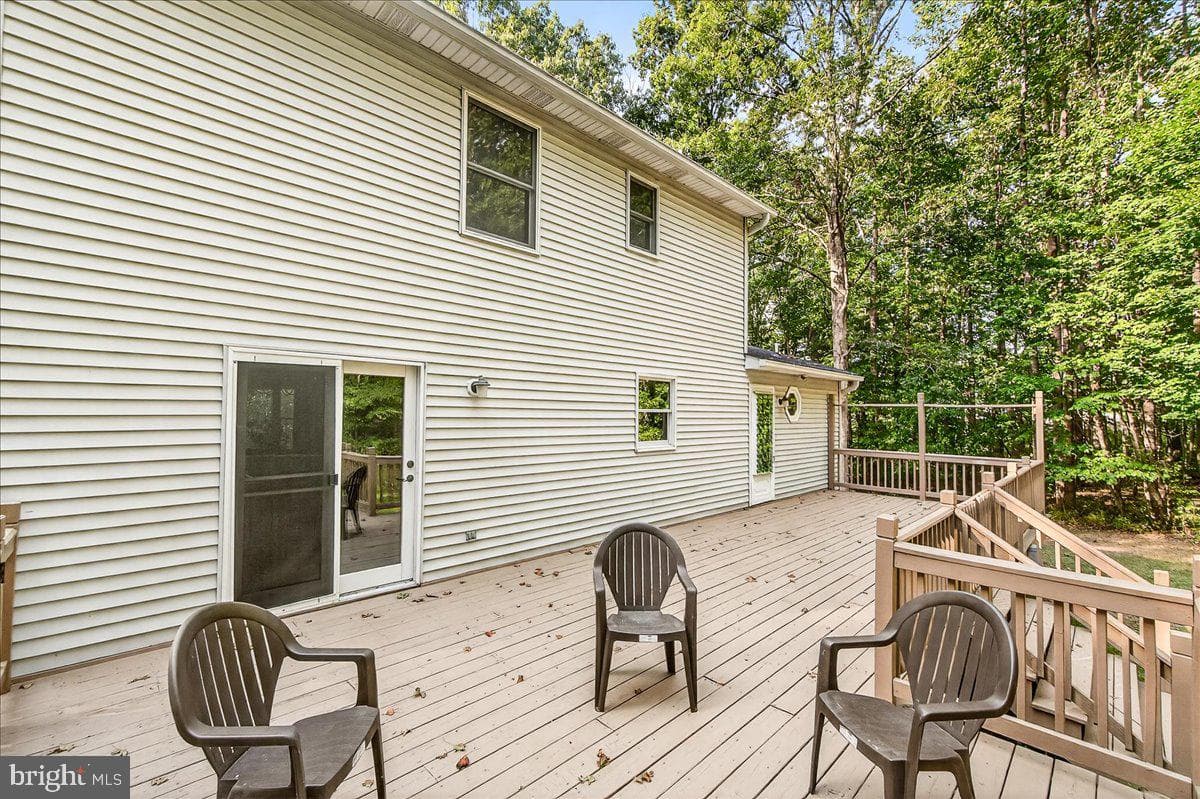 355 Nathans Drive photo 41