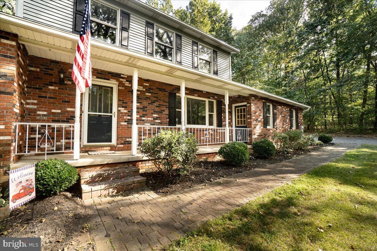 355 Nathans Drive photo 7