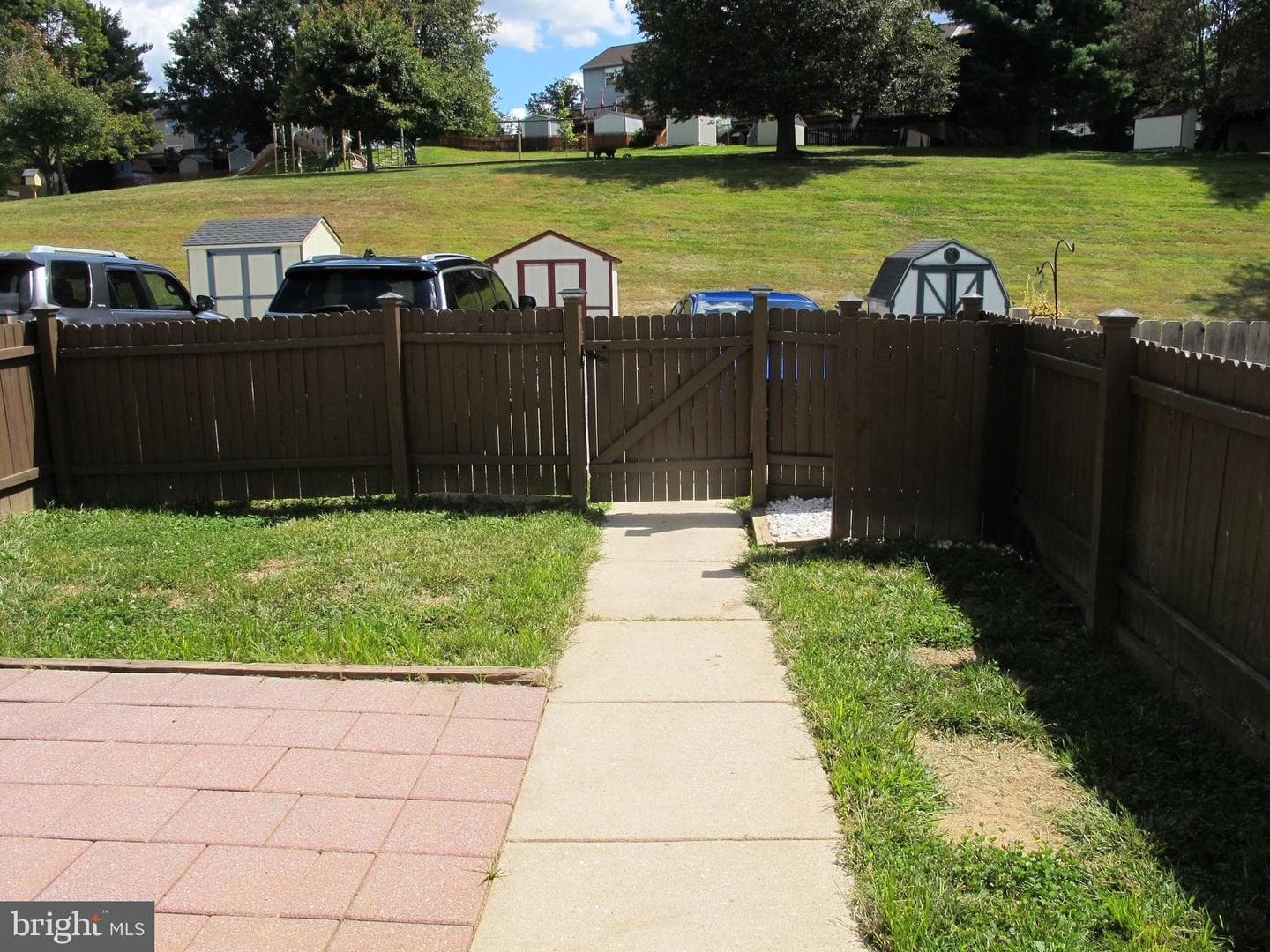 507 Crossbridge Drive photo 37