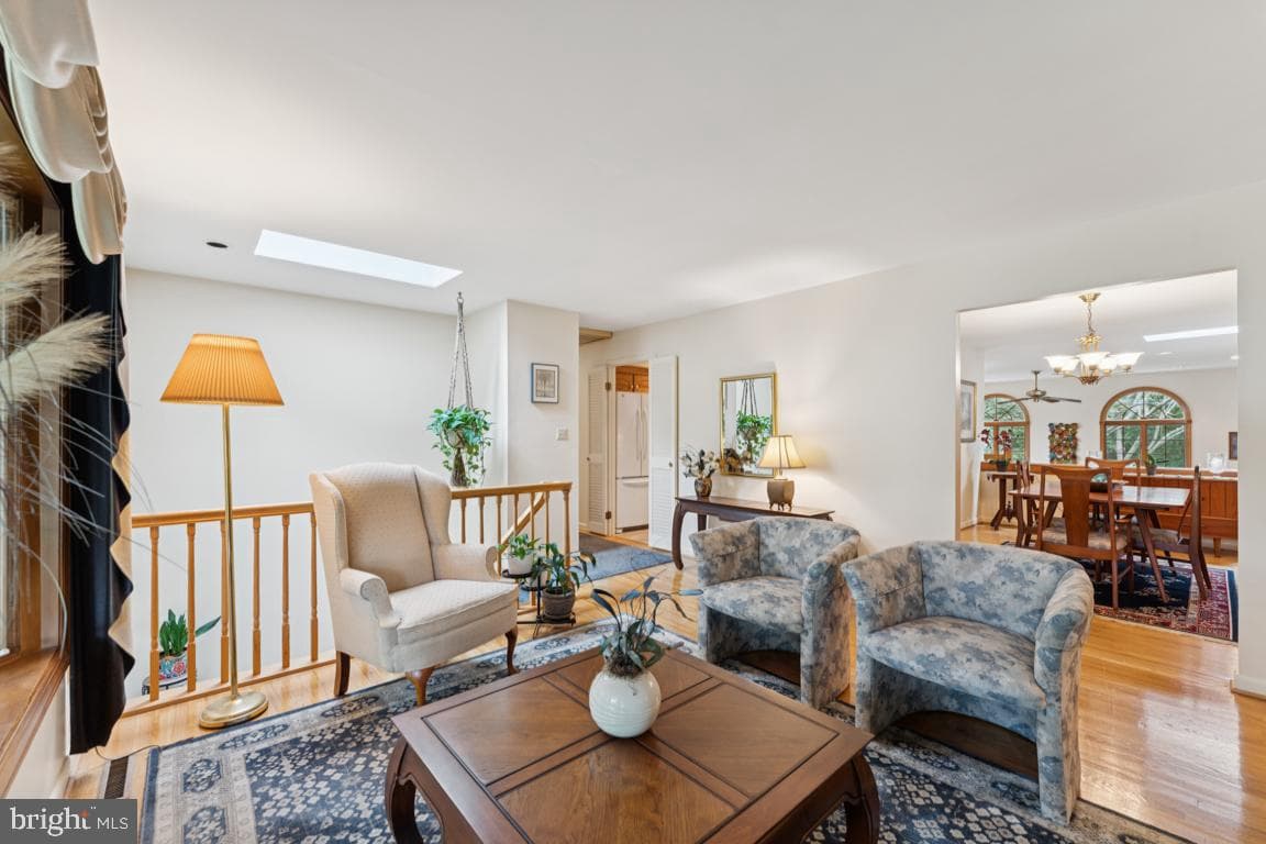 6820 Autumn View Drive photo 13