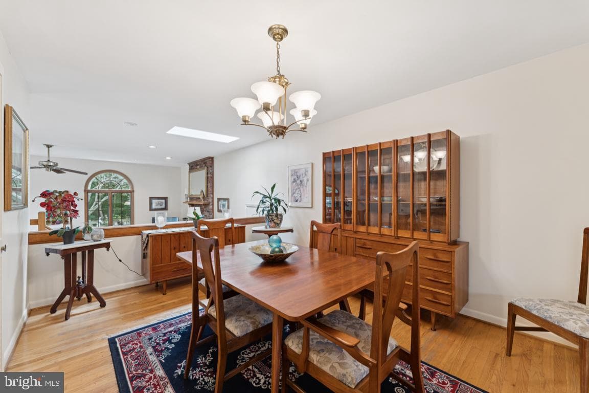 6820 Autumn View Drive photo 18