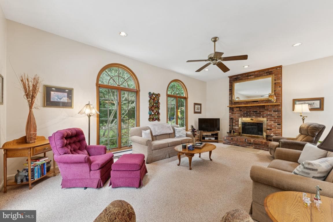 6820 Autumn View Drive photo 23