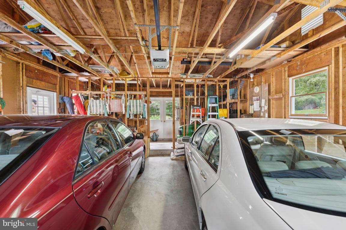 6820 Autumn View Drive photo 38