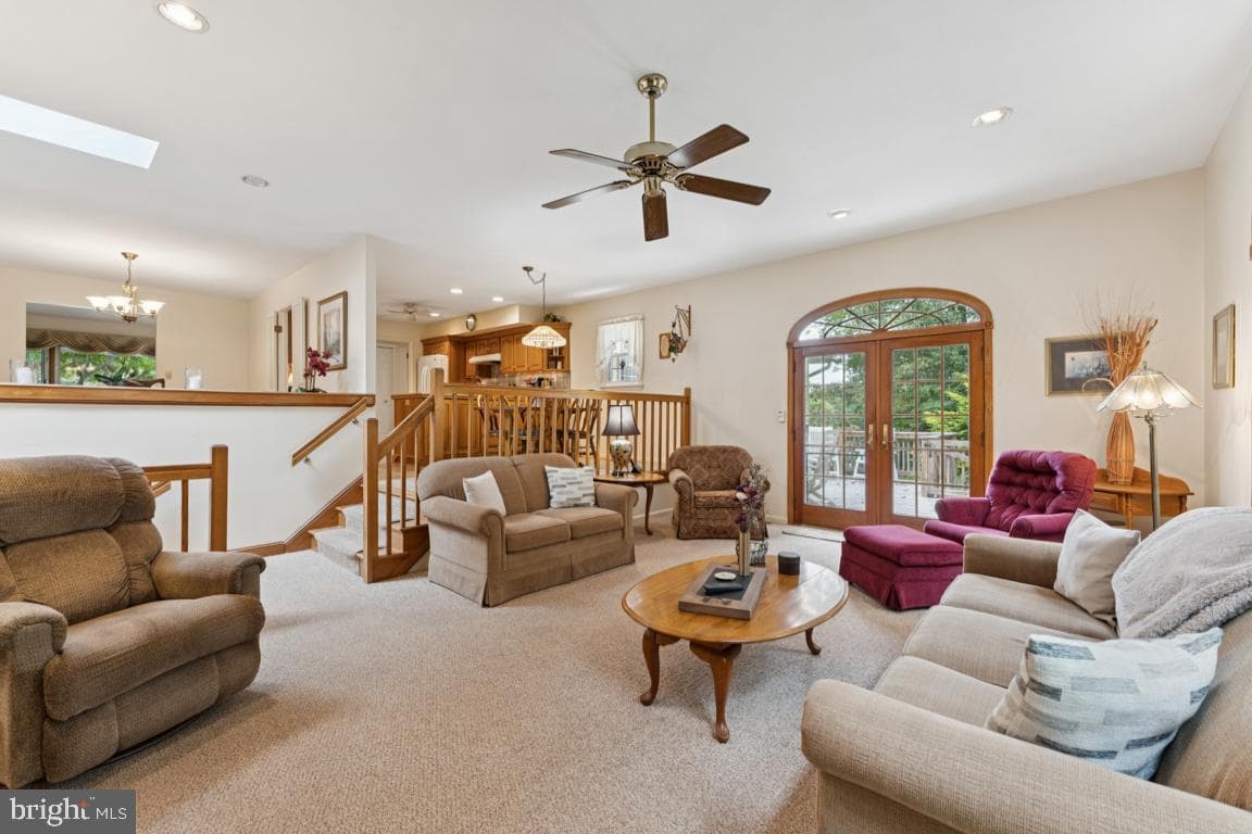 6820 Autumn View Drive photo 6