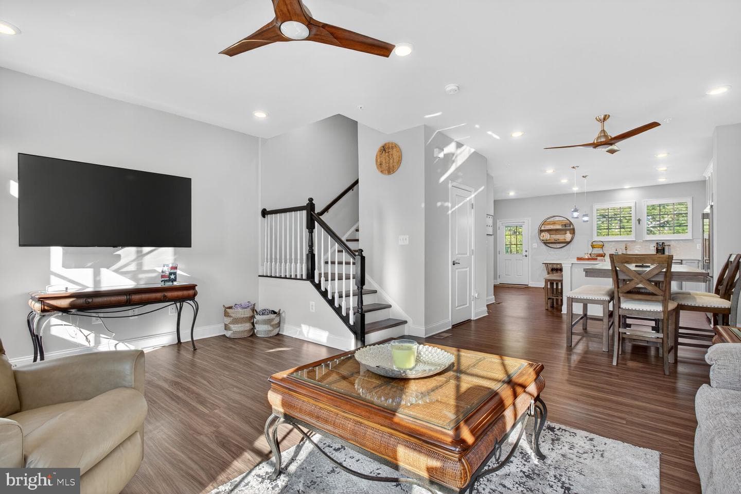 7284 Conley Alley photo 4
